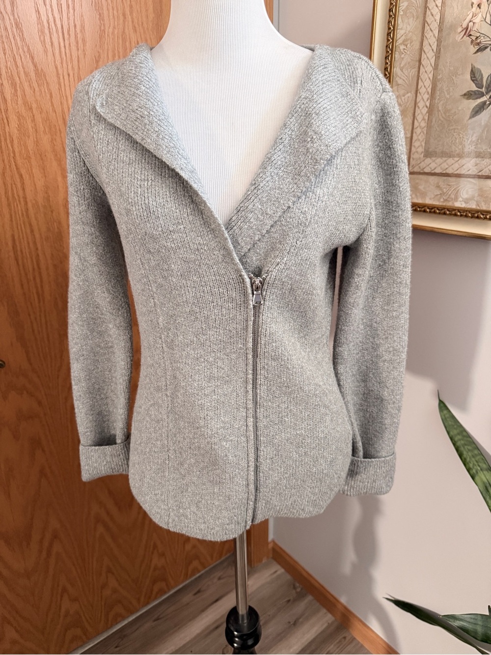 NWT White House Black Market Light Gray Zip-Front Teddy Jacket